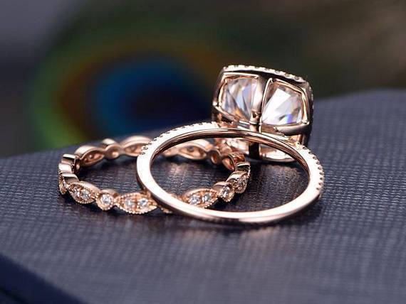 2.25ct Moissanite Ring Set, Round Cut Colour F, Clarity VVS, Centre Stone 1.50ct,  Total carat weight 2.25ct