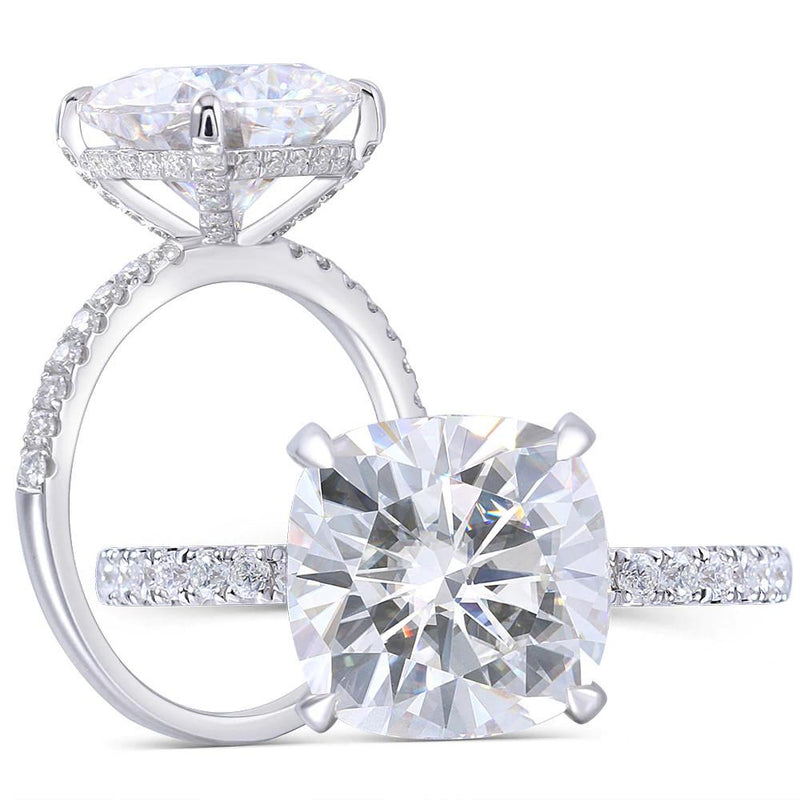 4.50ct Cushion Cut Moissanite Engagement Ring, 14Kt 585 White Gold