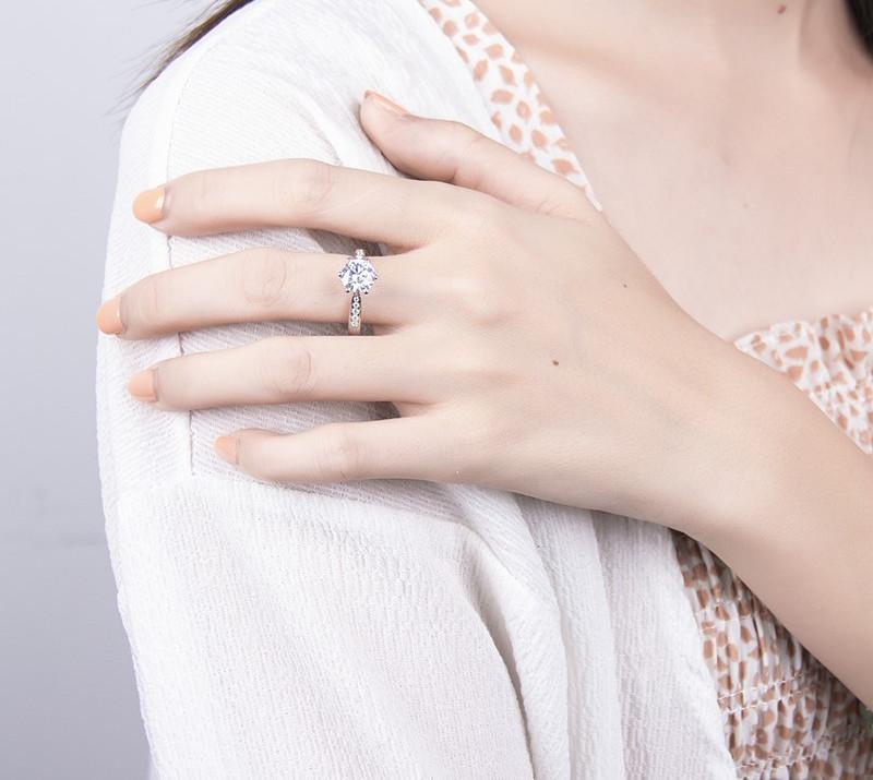 Lab-Diamond Classic Round Cut Engagement Ring, Choose Your Stone Size and Metal