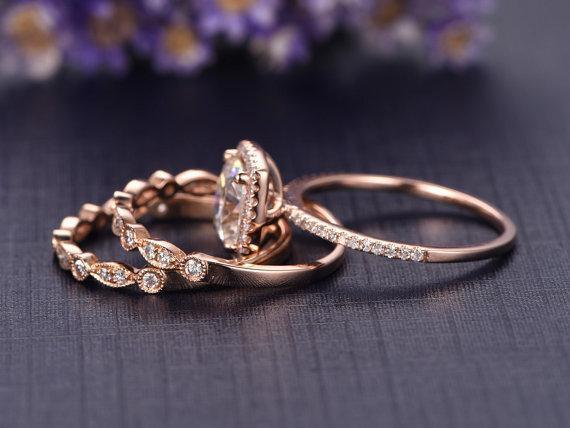 2.00ct Moissanite Ring Set, 3 Rings Total carat weight 2.00ct, Round Cut Colour F, Clarity VVS, Centre Stone 1.25ct
